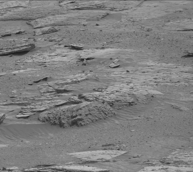 Sol 4910: Mast Camera (Mastcam)