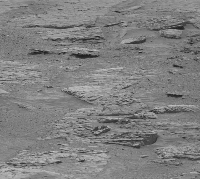Sol 4910: Mast Camera (Mastcam)