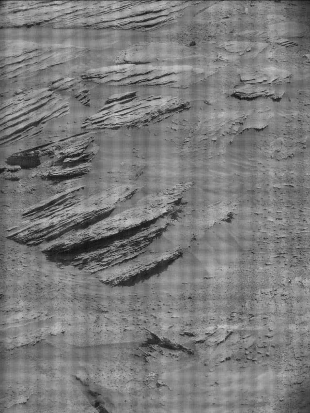 Sol 4913: Mast Camera (Mastcam)