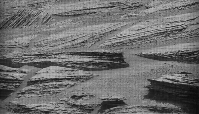 Sol 4913: Mast Camera (Mastcam)