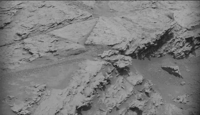 Sol 4913: Mast Camera (Mastcam)