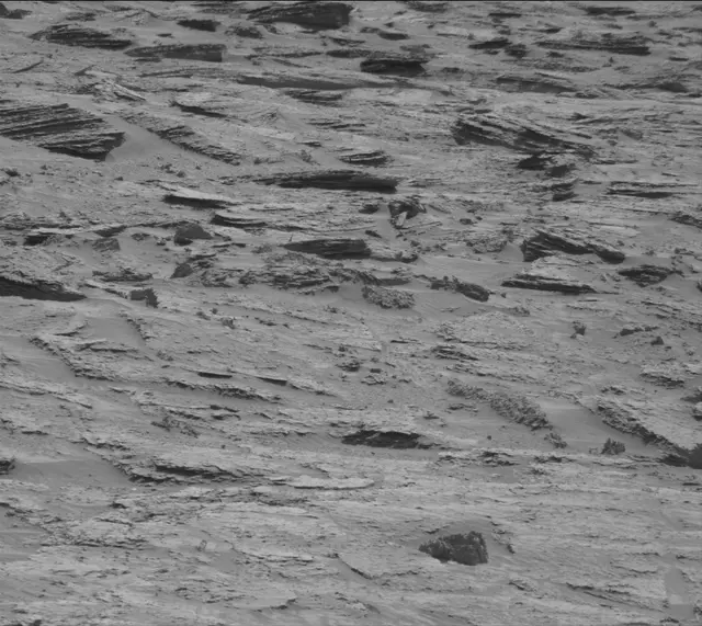 Sol 4913: Mast Camera (Mastcam)