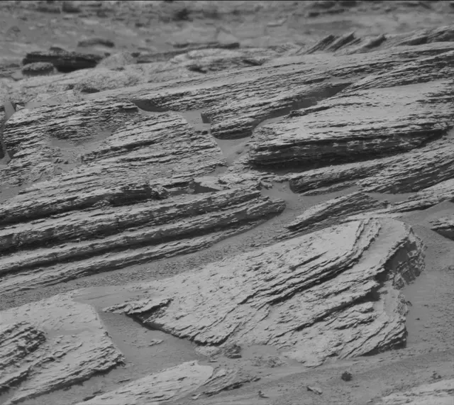 Sol 4913: Mast Camera (Mastcam)