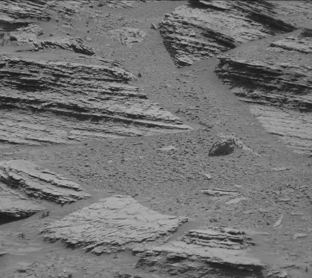 Sol 4913: Mast Camera (Mastcam)