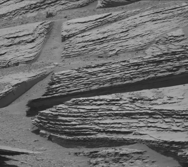 Sol 4913: Mast Camera (Mastcam)
