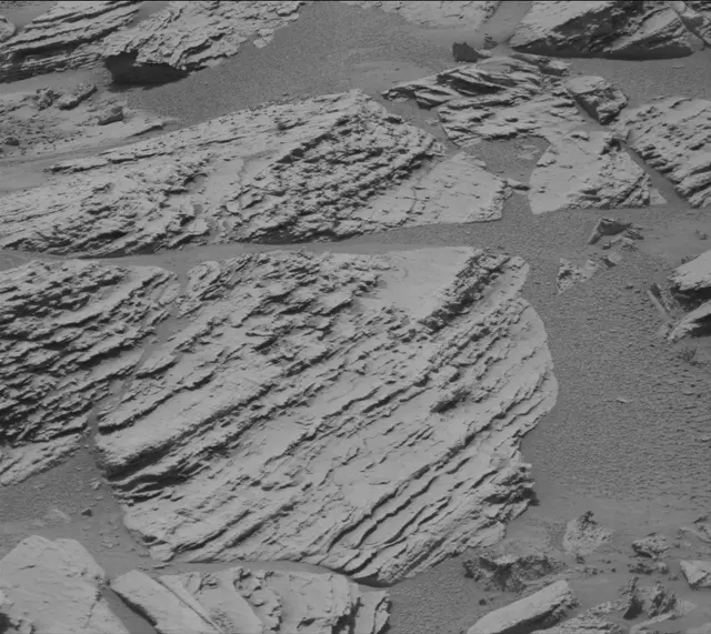 Sol 4913: Mast Camera (Mastcam)
