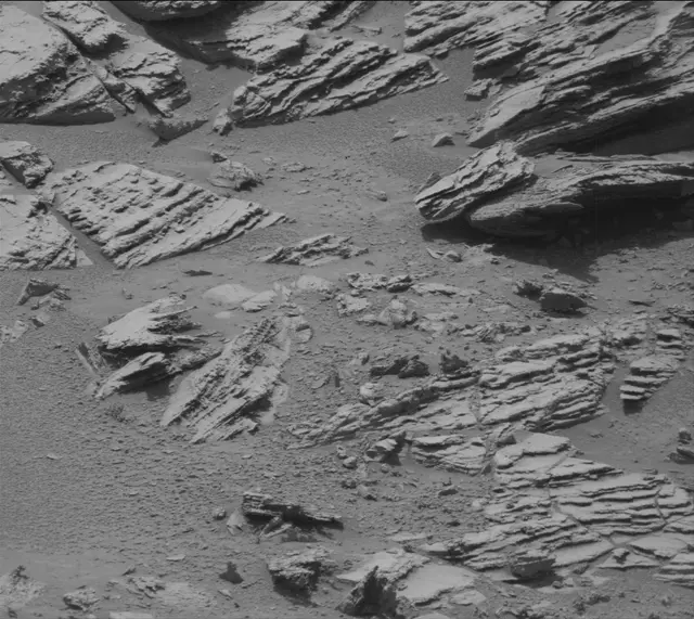 Sol 4913: Mast Camera (Mastcam)