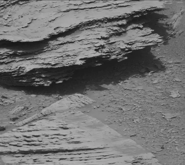 Sol 4913: Mast Camera (Mastcam)