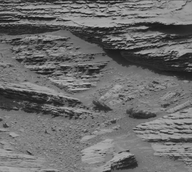 Sol 4913: Mast Camera (Mastcam)