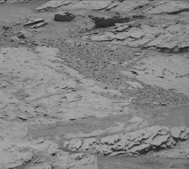Sol 4913: Mast Camera (Mastcam)