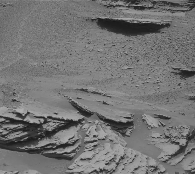 Sol 4913: Mast Camera (Mastcam)