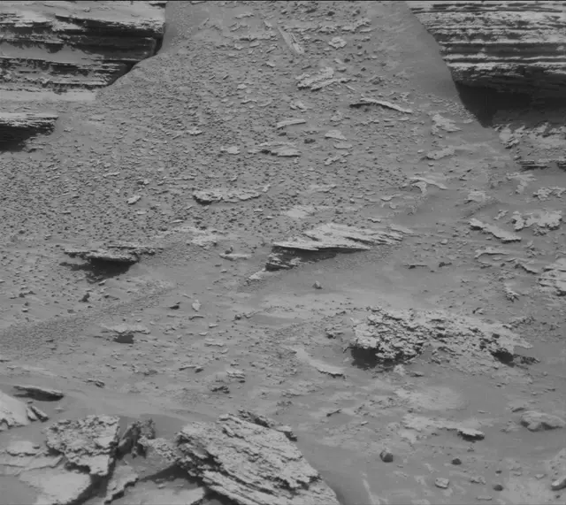 Sol 4913: Mast Camera (Mastcam)