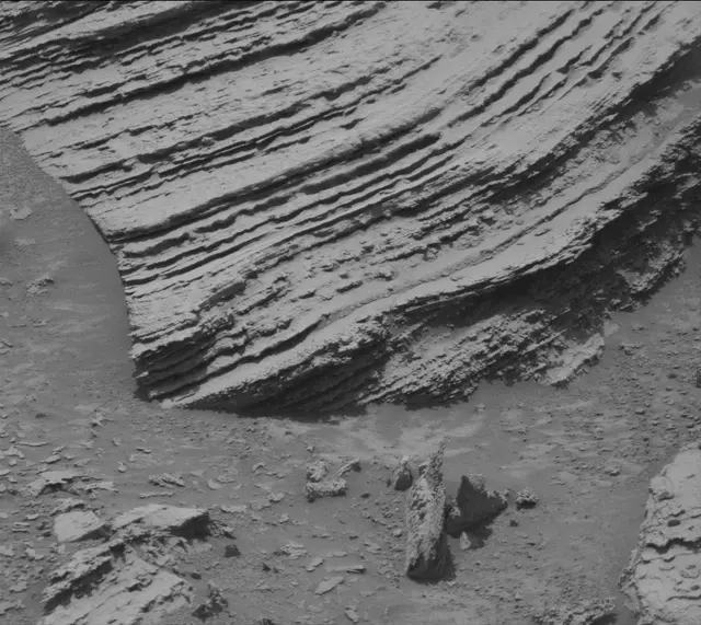 Sol 4913: Mast Camera (Mastcam)