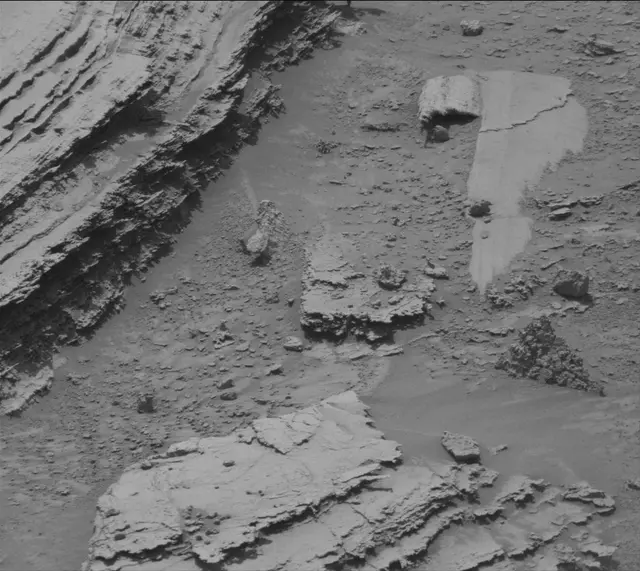 Sol 4913: Mast Camera (Mastcam)