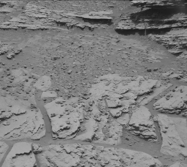 Sol 4913: Mast Camera (Mastcam)
