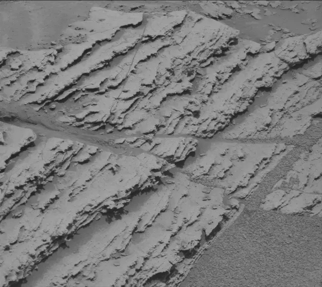 Sol 4913: Mast Camera (Mastcam)