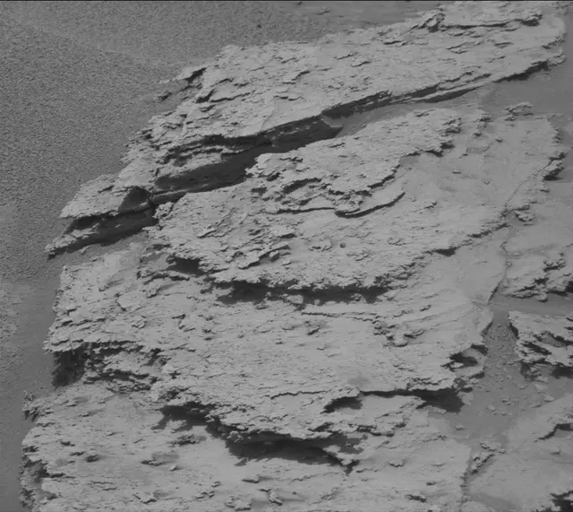 Sol 4913: Mast Camera (Mastcam)
