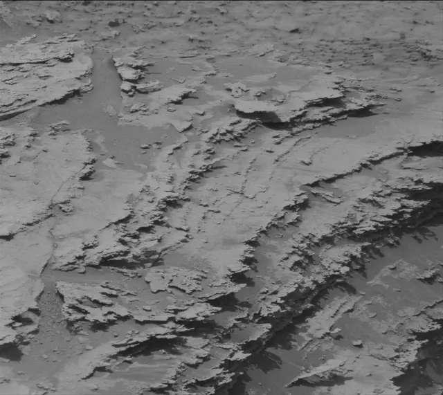 Sol 4913: Mast Camera (Mastcam)