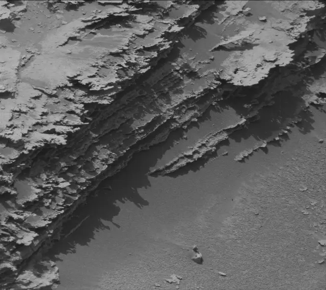 Sol 4913: Mast Camera (Mastcam)