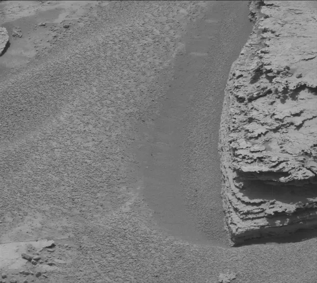 Sol 4913: Mast Camera (Mastcam)