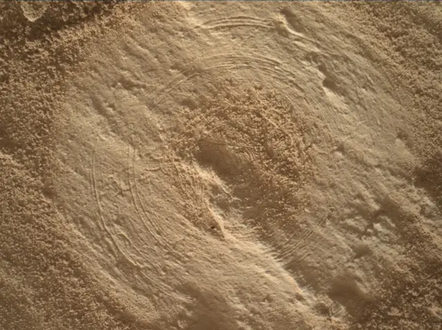 Sol 4913: Mars Hand Lens Imager (MAHLI)