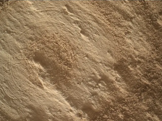 Sol 4913: Mars Hand Lens Imager (MAHLI)