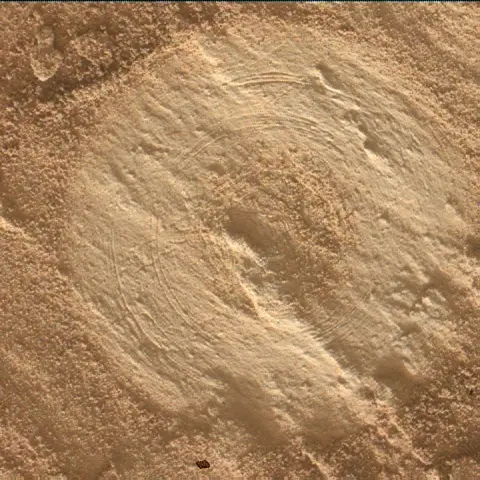 Sol 4913: Mars Hand Lens Imager (MAHLI)