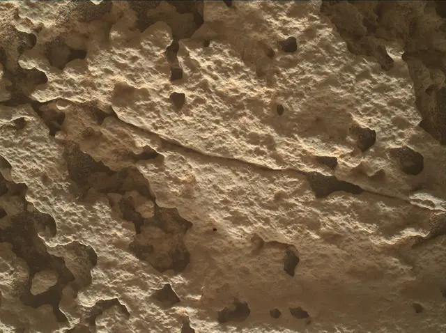 Sol 4914: Mars Hand Lens Imager (MAHLI)