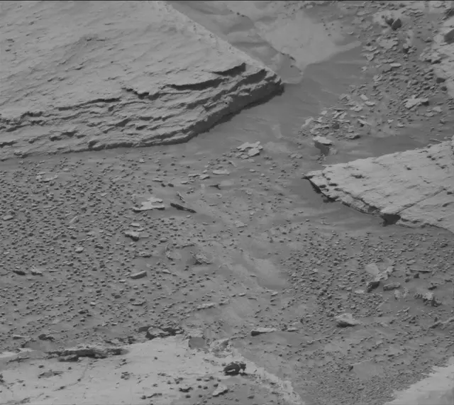 Sol 4915: Mast Camera (Mastcam)