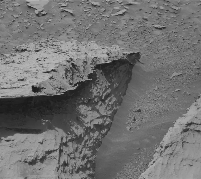Sol 4915: Mast Camera (Mastcam)