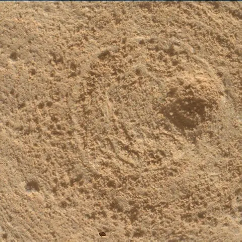 Sol 4915: Mars Hand Lens Imager (MAHLI)