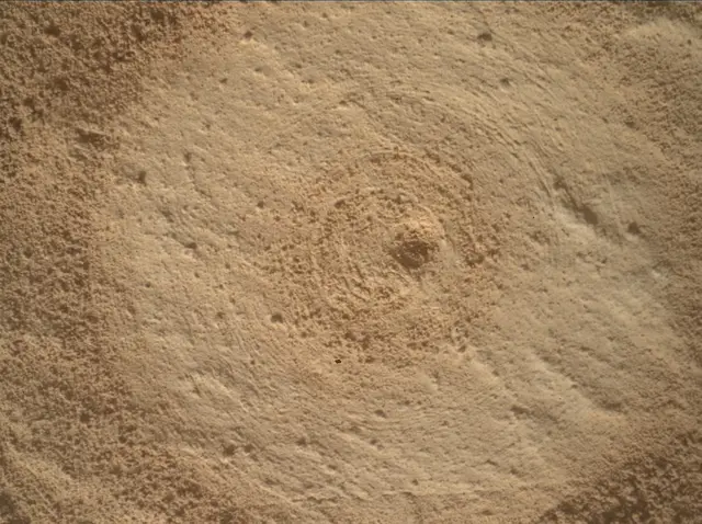 Sol 4915: Mars Hand Lens Imager (MAHLI)