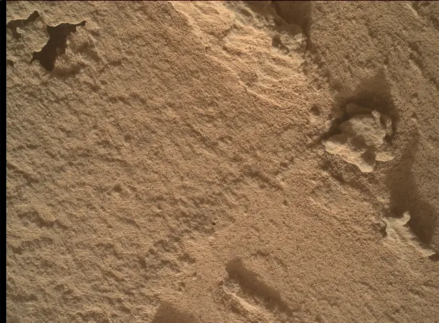 Sol 4915: Mars Hand Lens Imager (MAHLI)