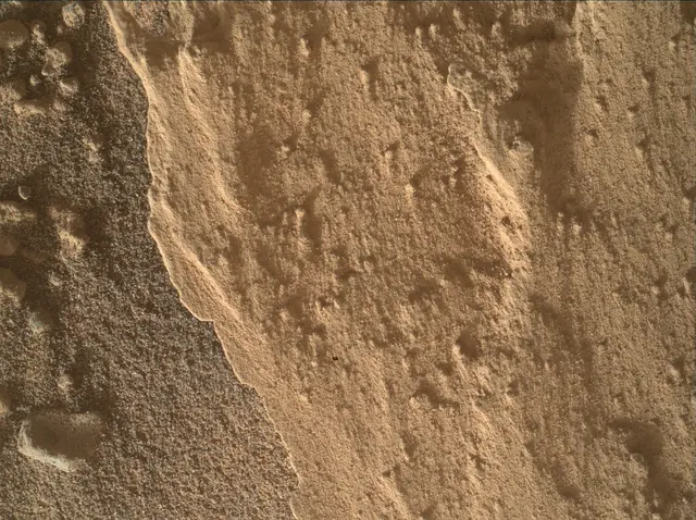 Sol 4916: Mars Hand Lens Imager (MAHLI)