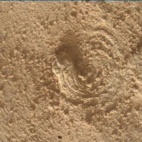 Sol 4917: Mars Hand Lens Imager (MAHLI)