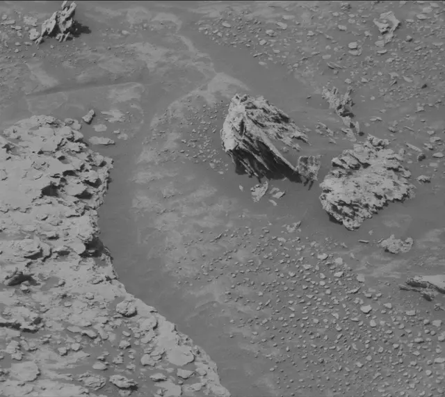 Sol 4920: Mast Camera (Mastcam)
