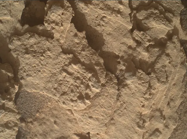 Sol 4920: Mars Hand Lens Imager (MAHLI)