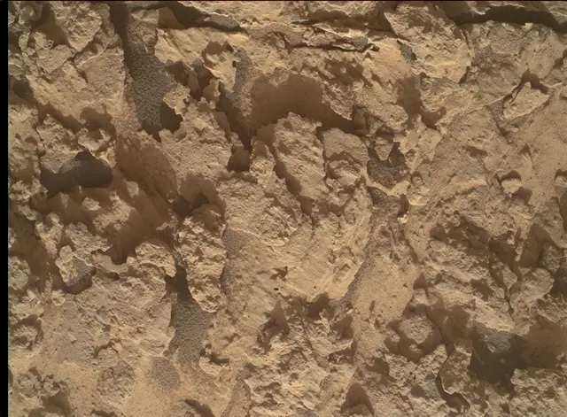 Sol 4920: Mars Hand Lens Imager (MAHLI)