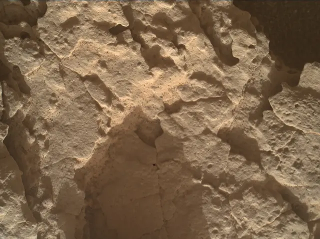 Sol 4920: Mars Hand Lens Imager (MAHLI)