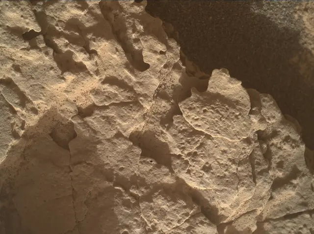 Sol 4920: Mars Hand Lens Imager (MAHLI)