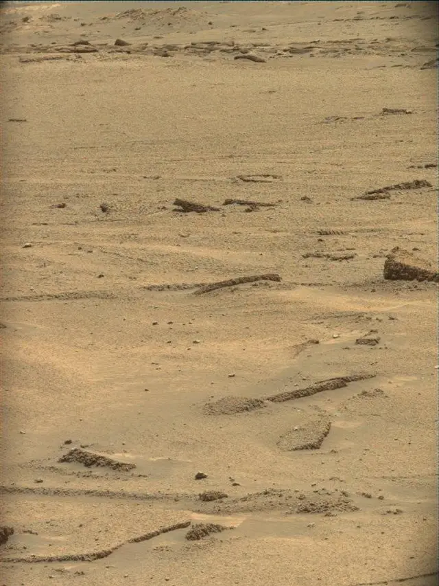 Sol 4923: Mast Camera (Mastcam)