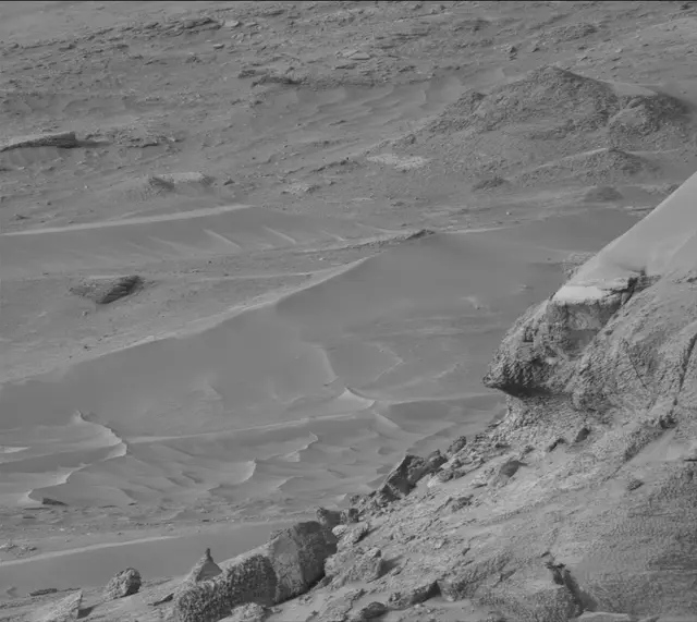 Sol 4923: Mast Camera (Mastcam)