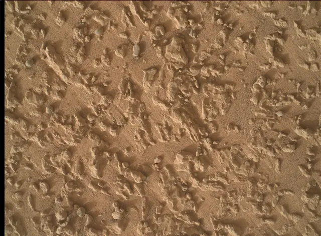 Sol 4927: Mars Hand Lens Imager (MAHLI)