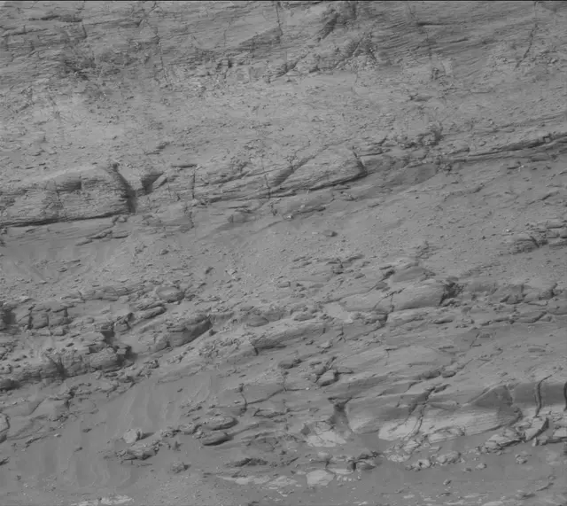 Sol 4935: Mast Camera (Mastcam)