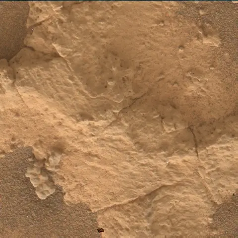 Sol 4935: Mars Hand Lens Imager (MAHLI)
