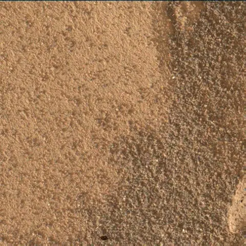 Sol 4935: Mars Hand Lens Imager (MAHLI)