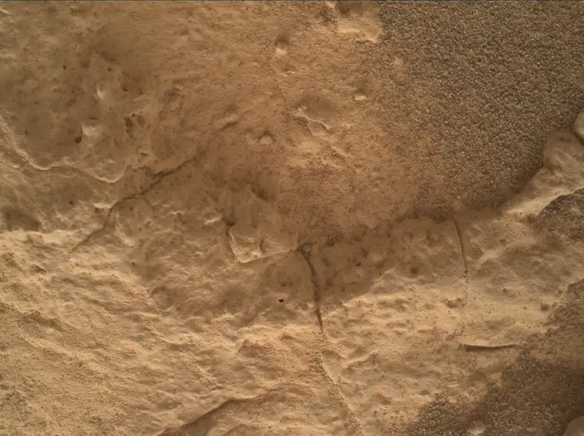 Sol 4935: Mars Hand Lens Imager (MAHLI)