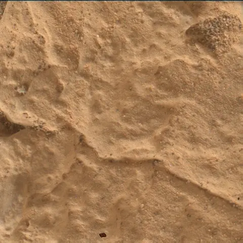 Sol 4938: Mars Hand Lens Imager (MAHLI)