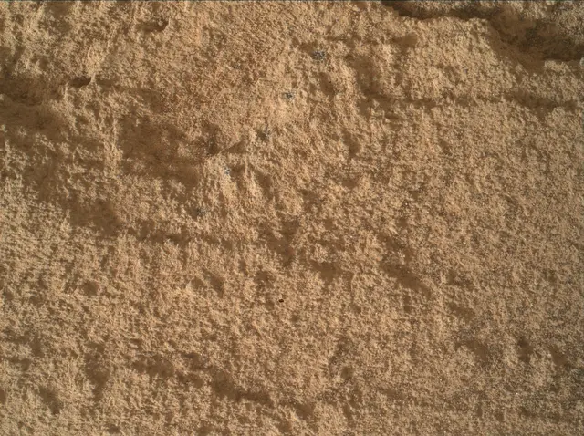 Sol 4983: Mars Hand Lens Imager (MAHLI)