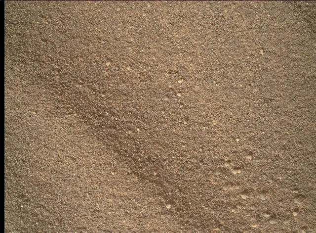 Sol 4992: Mars Hand Lens Imager (MAHLI)